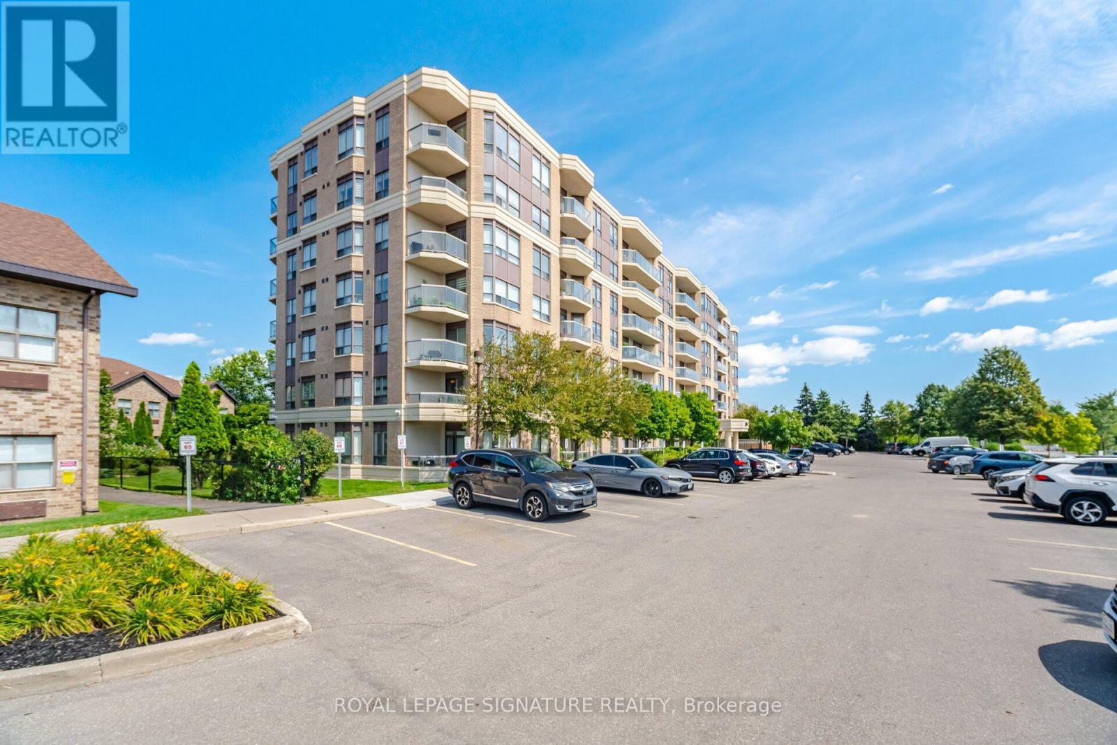 313 - 300 RAY LAWSON BOULEVARD, Brampton, Ontario