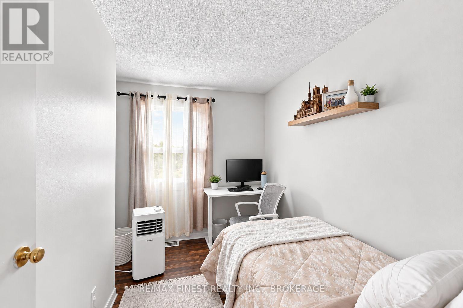 944 Uxbridge Crescent, Kingston, Ontario  K7M 8K8 - Photo 22 - X13728010