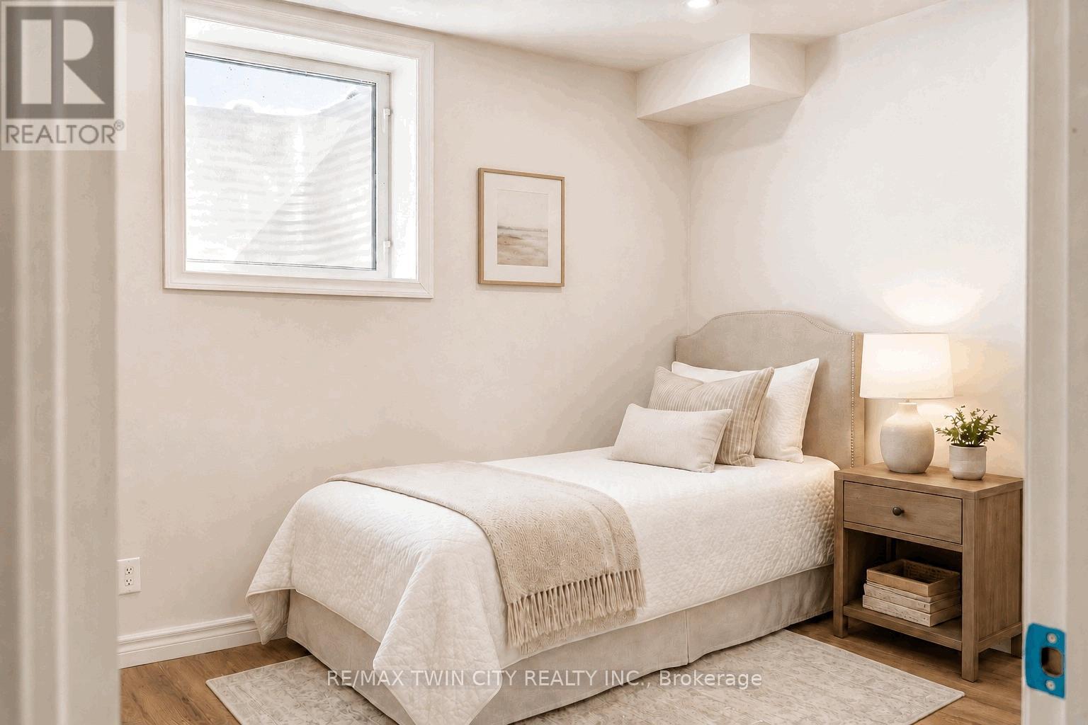 53 Creek Ridge Street, Kitchener, Ontario  N2R 0B6 - Photo 13 - X13729122
