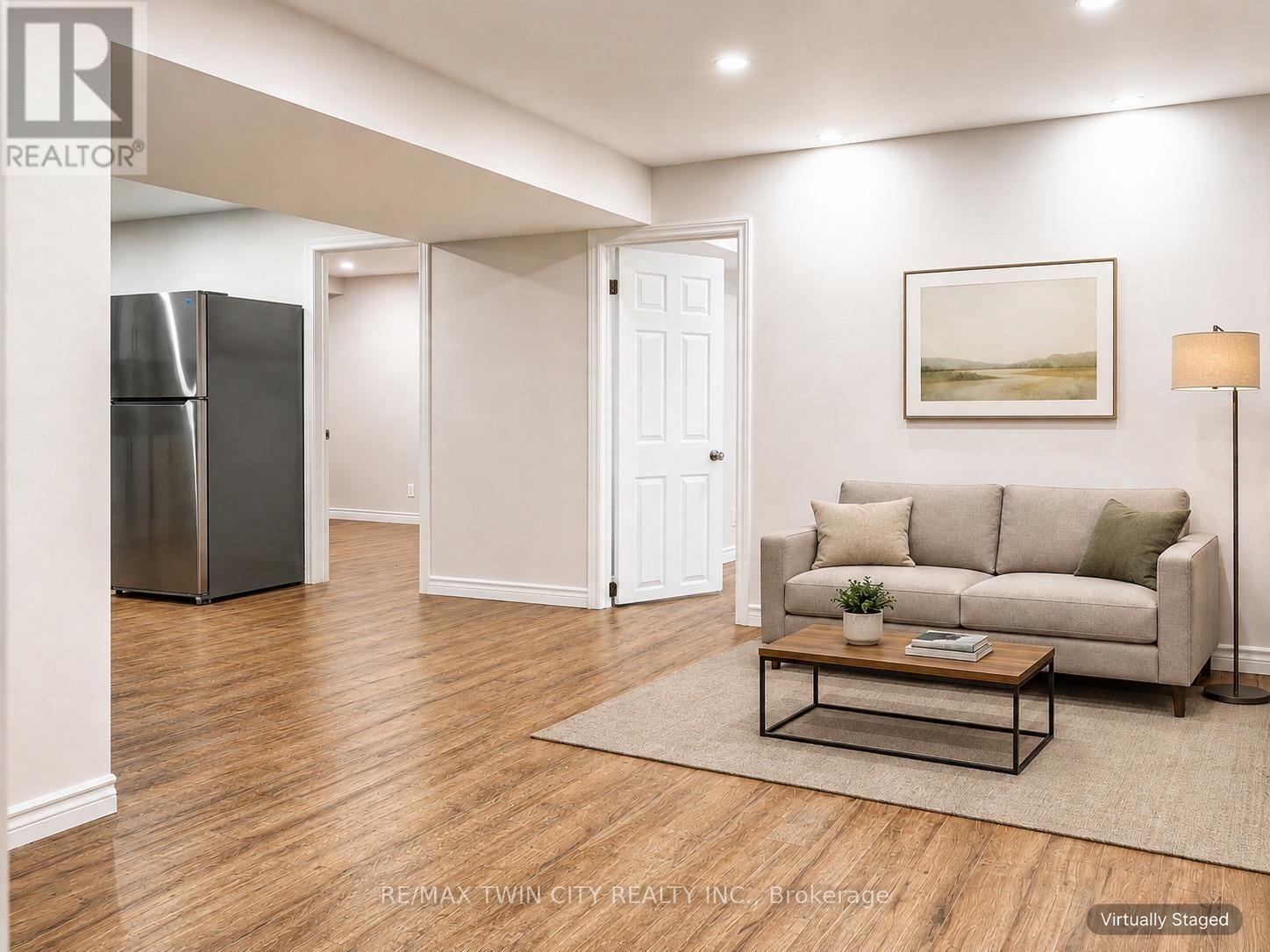 53 Creek Ridge Street, Kitchener, Ontario  N2R 0B6 - Photo 5 - X13729122
