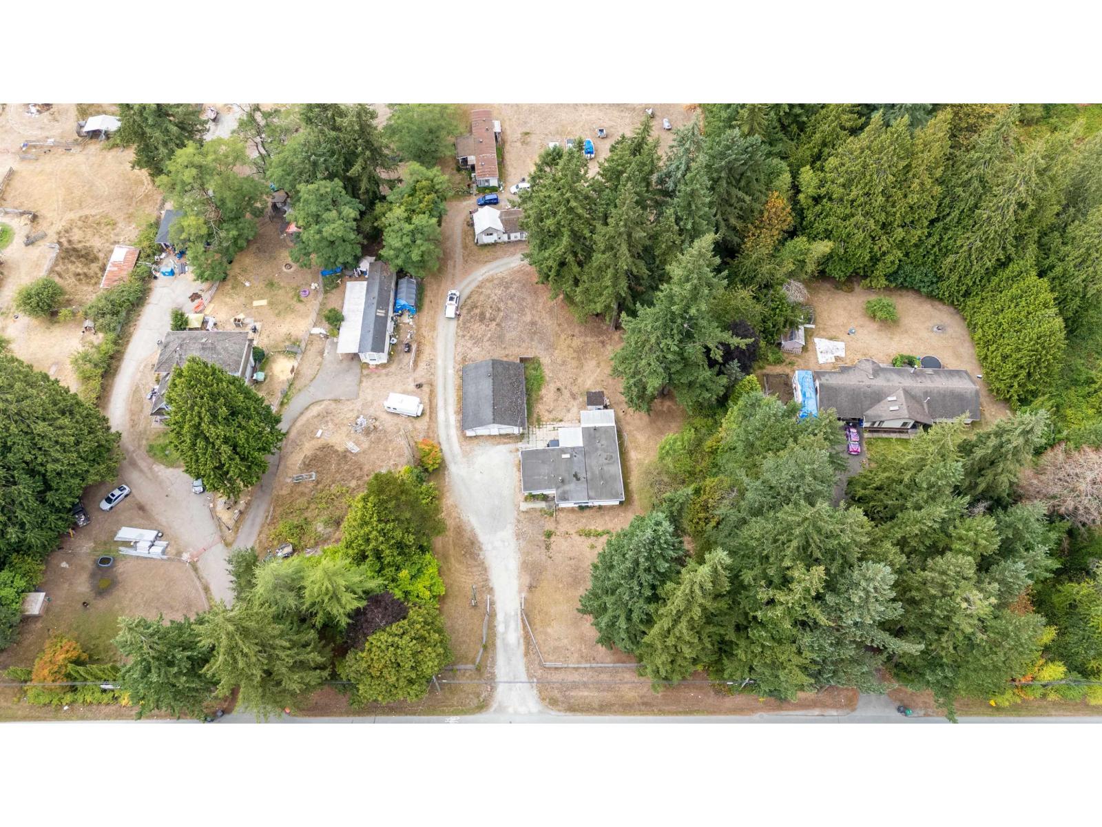 2185 200 Street, Langley, British Columbia  V2Z 1Z6 - Photo 4 - C8081601