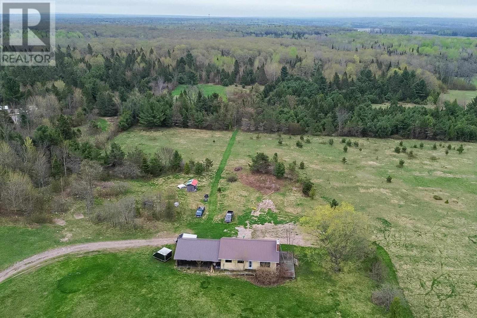 2277 D Line Rd, Richards Landing, Ontario  P0R 1J0 - Photo 6 - SM262382