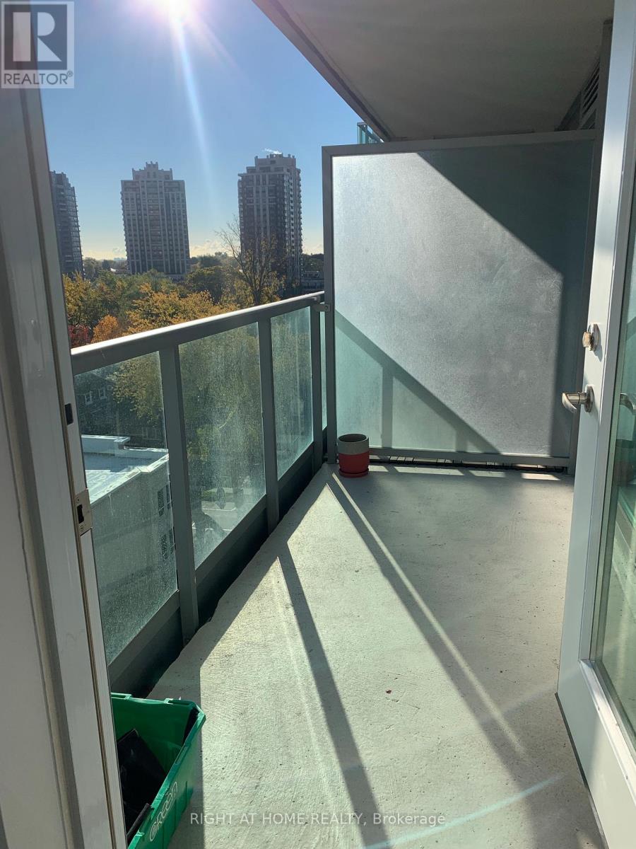 809 - 17 Anndale Drive, Toronto, Ontario  M2N 2W7 - Photo 7 - C13677540