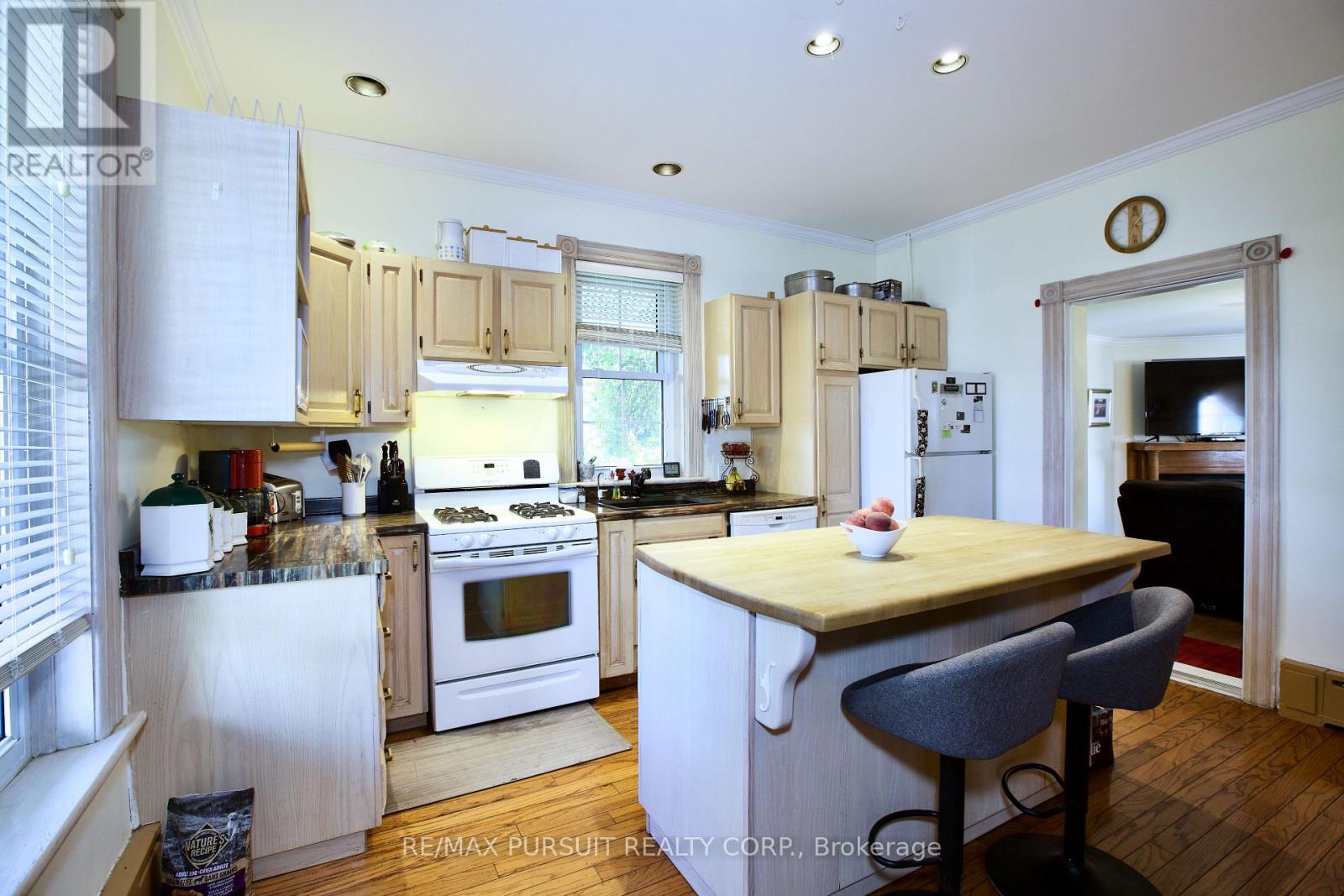 112 May Street, Temiskaming Shores, Ontario  P0J 1P0 - Photo 3 - T13729204