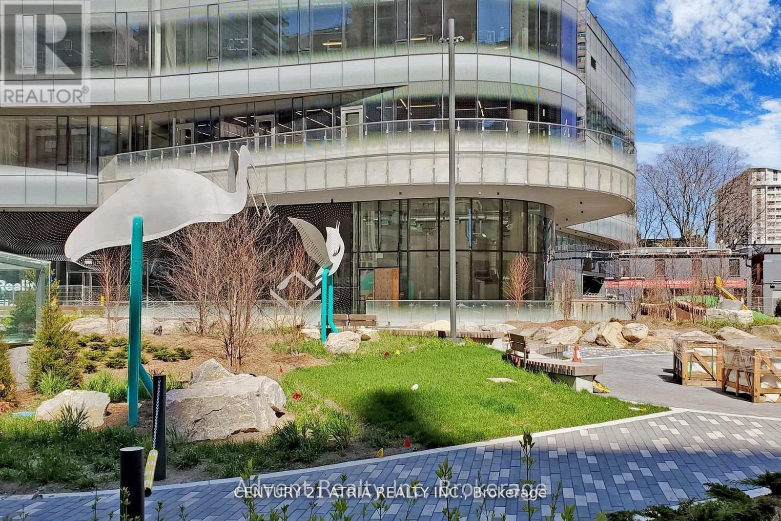 5213 - 11 Wellesley Street W, Toronto, Ontario  M4Y 1E8 - Photo 35 - C13728984