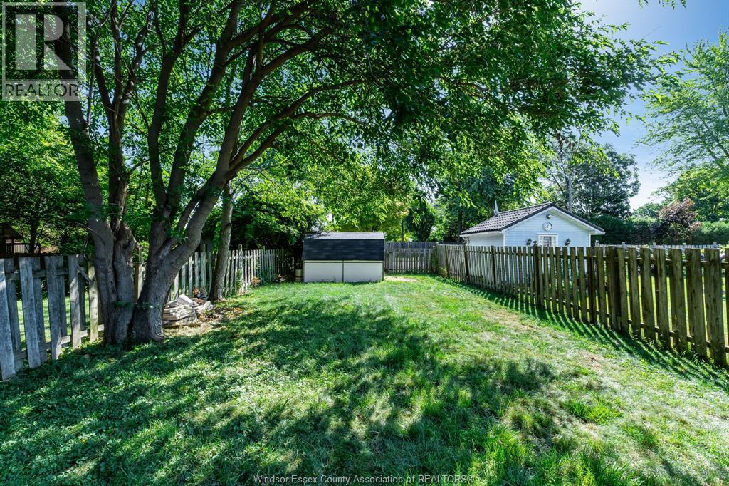 24 Donald, Leamington, Ontario  N8H 4J3 - Photo 26 - 26021216