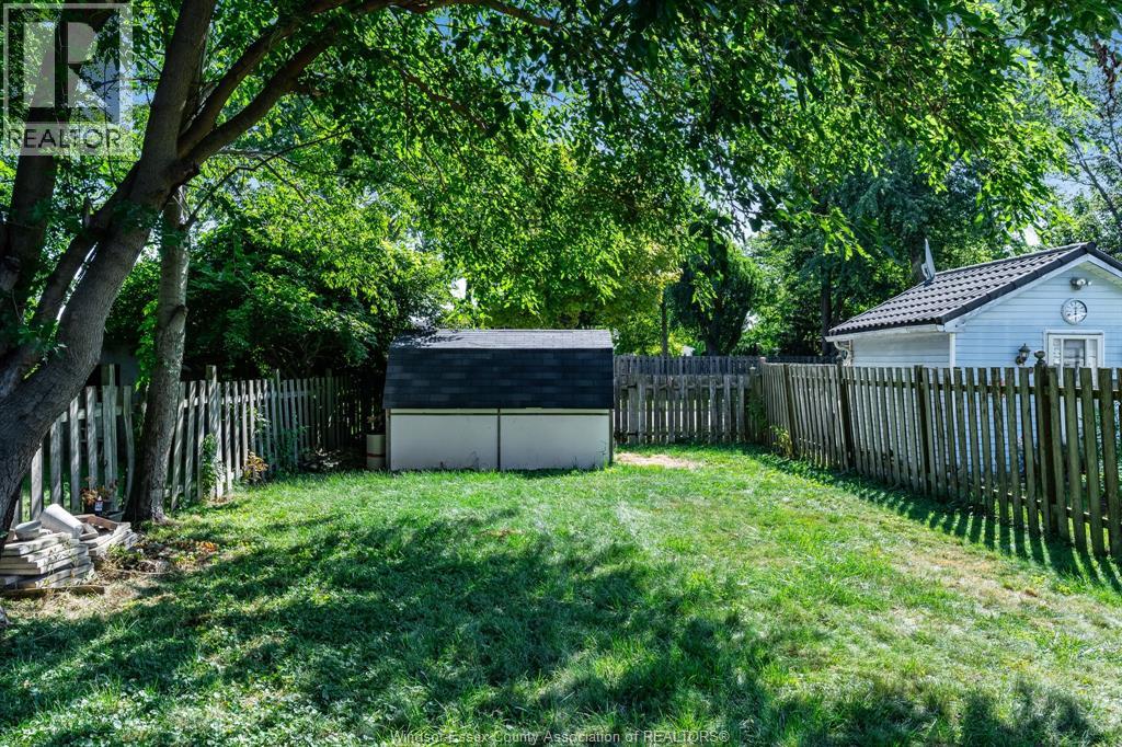 24 Donald, Leamington, Ontario  N8H 4J3 - Photo 27 - 26021216