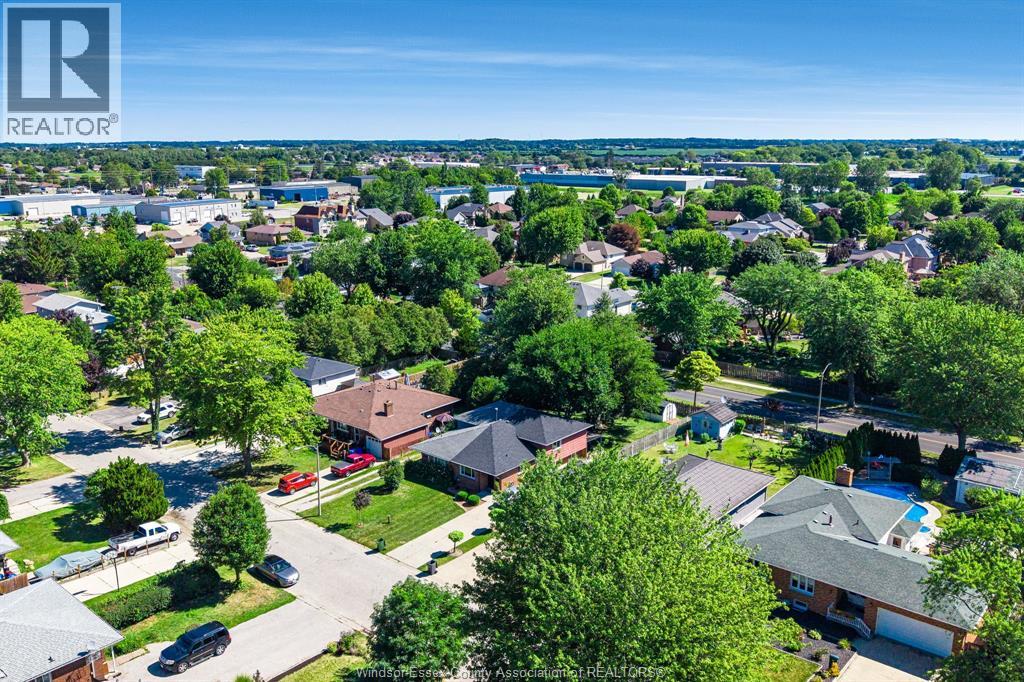 24 Donald, Leamington, Ontario  N8H 4J3 - Photo 40 - 26021216