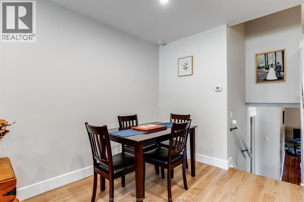 24 Donald, Leamington, Ontario  N8H 4J3 - Photo 5 - 26021216