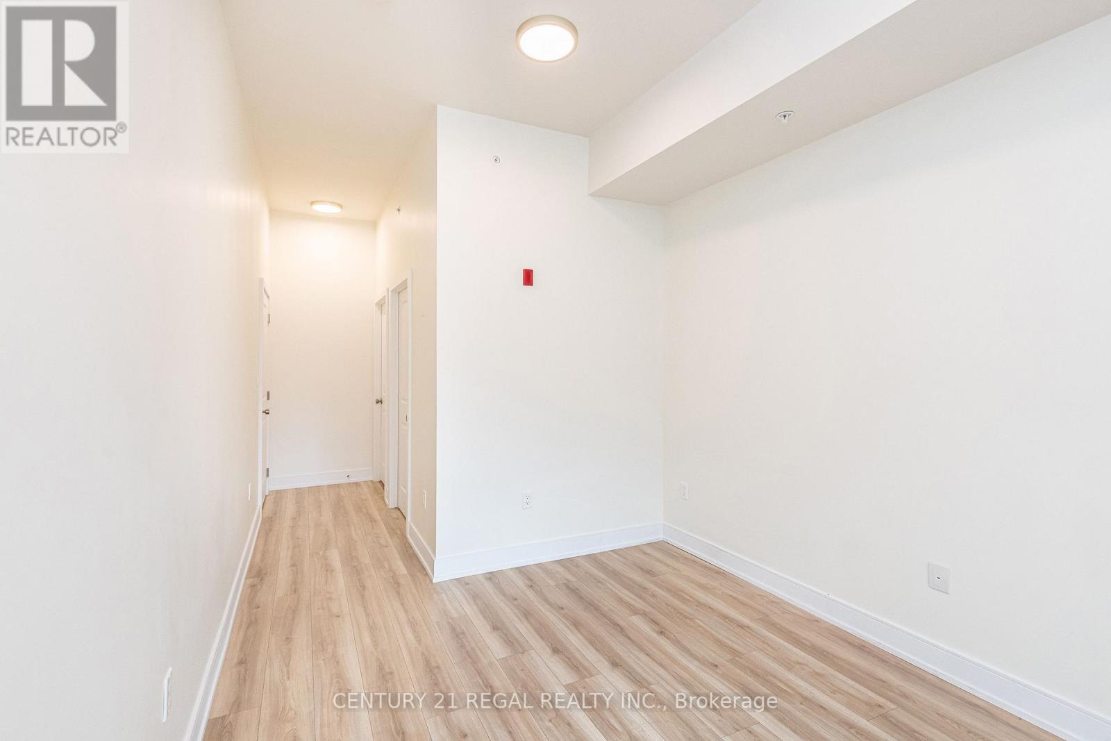 Unit 205 - 121 Mary Street, Clearview, Ontario  L0M 1G0 - Photo 22 - S13729212