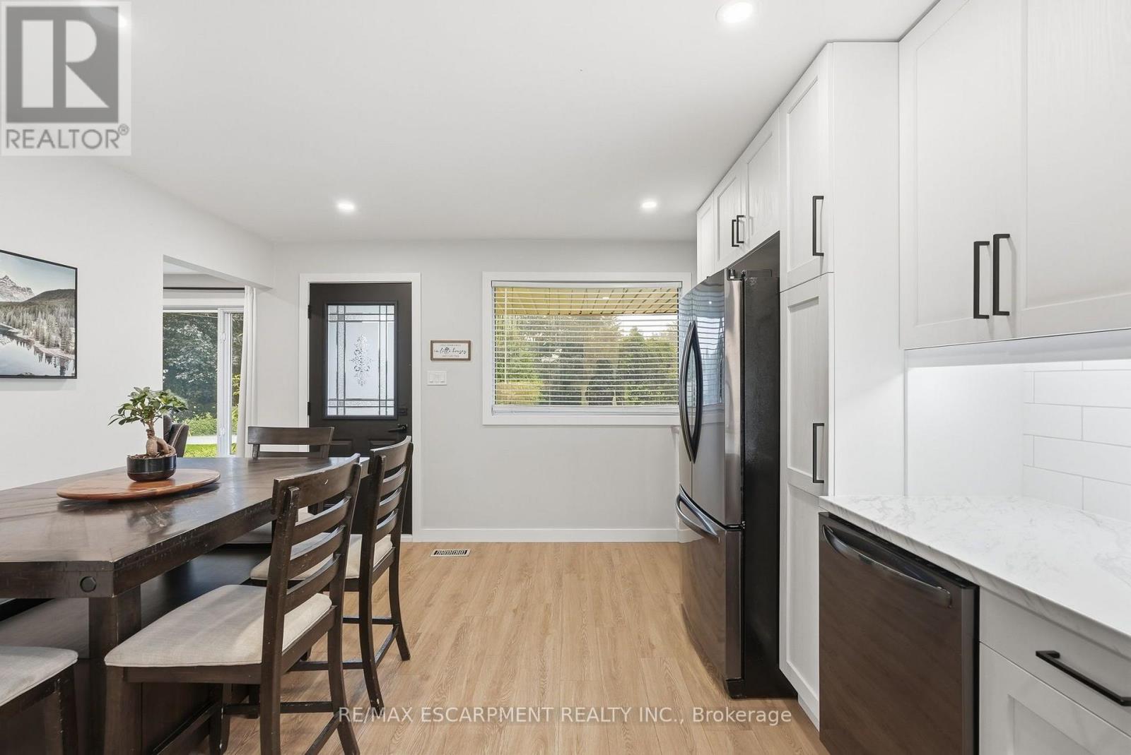 10 Taylor Crescent, Hamilton, Ontario  L9H 6B3 - Photo 14 - X13659932
