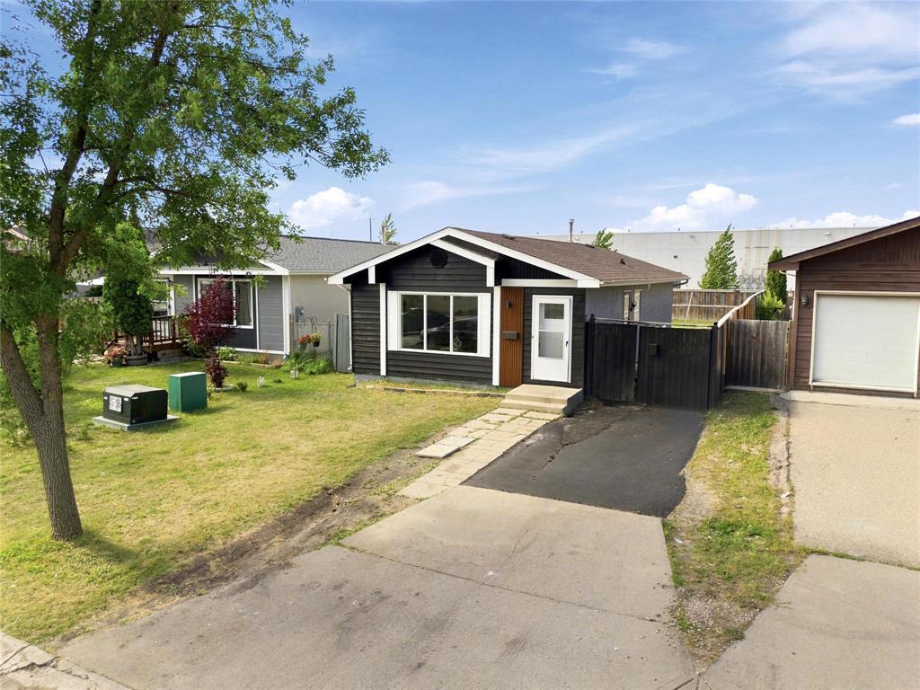 286 Barnham Crescent, Winnipeg, Manitoba  R2R 2T6 - Photo 39 - 202621815