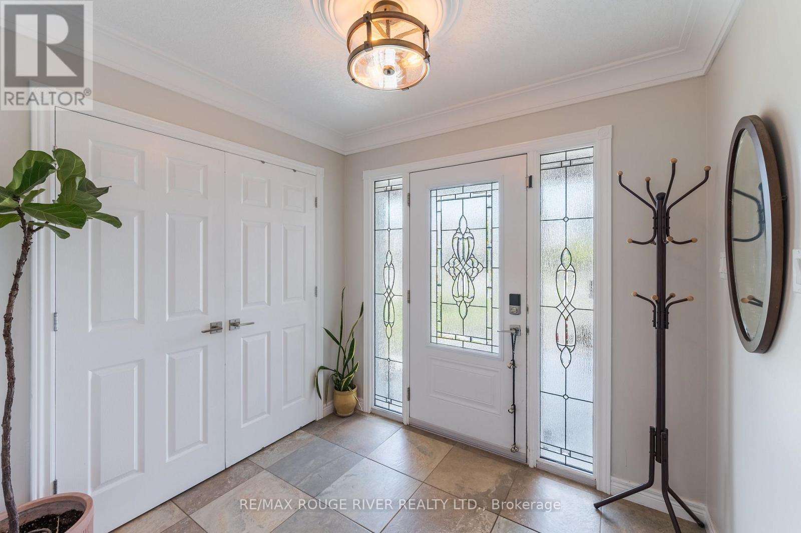 969 Avery Avenue, Peterborough, Ontario  K9J 0G9 - Photo 3 - X13729186