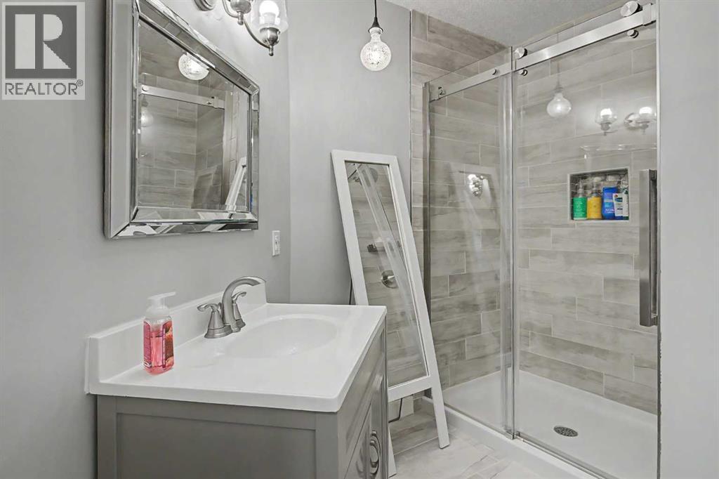 14 Panatella Crescent Nw, Calgary, Alberta  T3K 0H4 - Photo 35 - A2316693