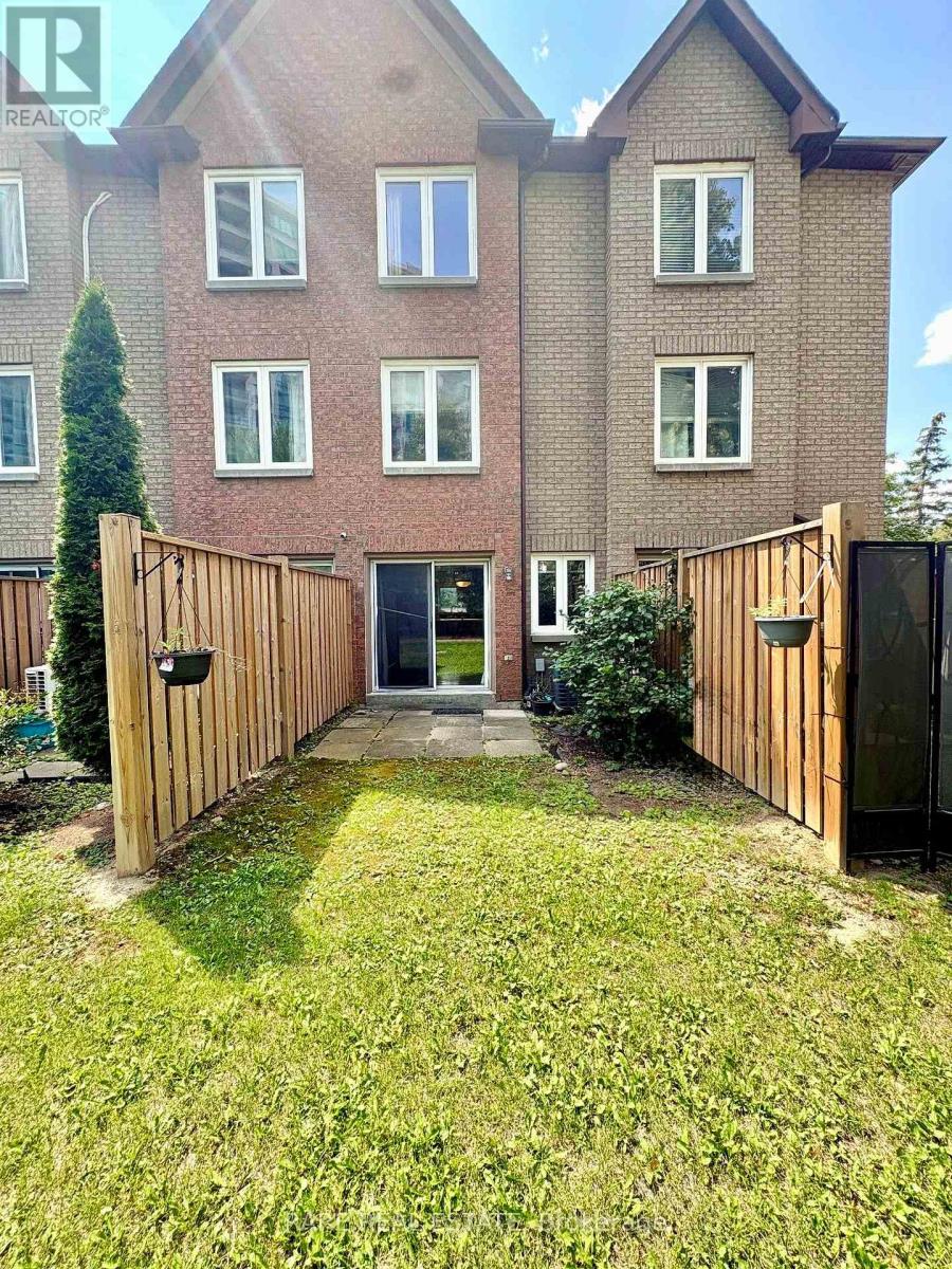77 - 735 New Westminster Drive, Vaughan, Ontario  L4J 7Y9 - Photo 10 - N13729160