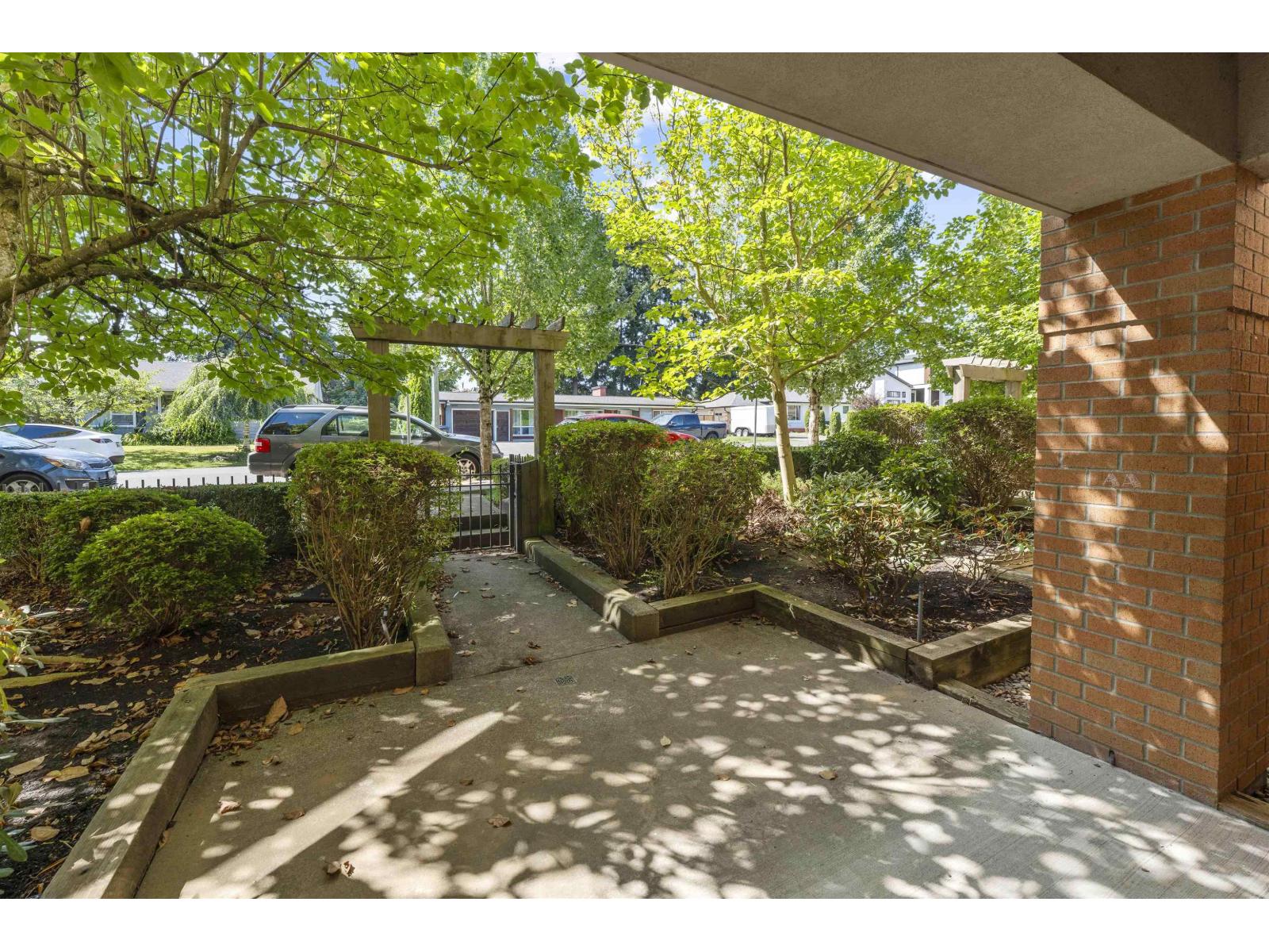 111 33545 Rainbow Avenue, Abbotsford, British Columbia  V2S 1Z6 - Photo 31 - R3153368