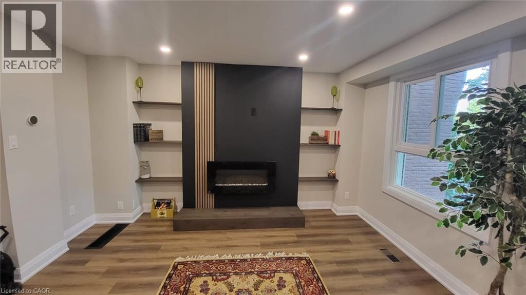 830 Westlock Road Unit# 38a, Mississauga, Ontario  L5C 1K6 - Photo 5 - 40859586