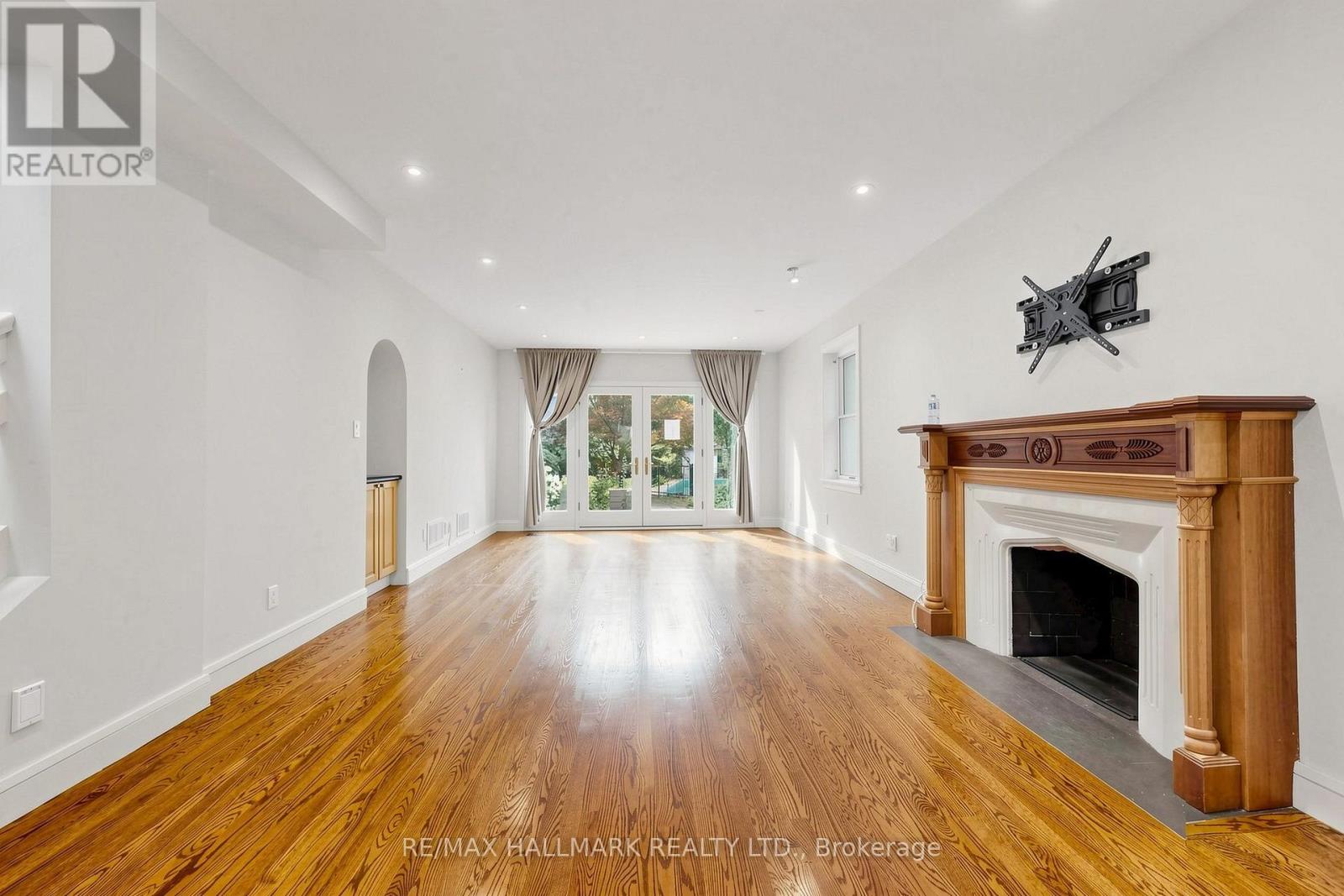40 Donino Avenue, Toronto, Ontario  M4N 2W7 - Photo 10 - C13729252