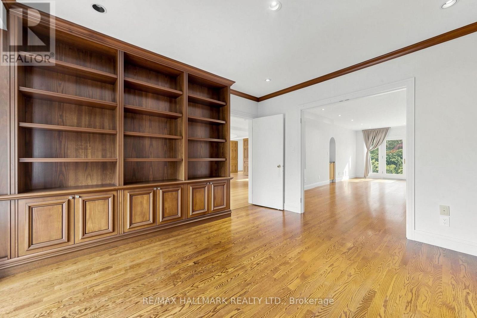 40 Donino Avenue, Toronto, Ontario  M4N 2W7 - Photo 13 - C13729252
