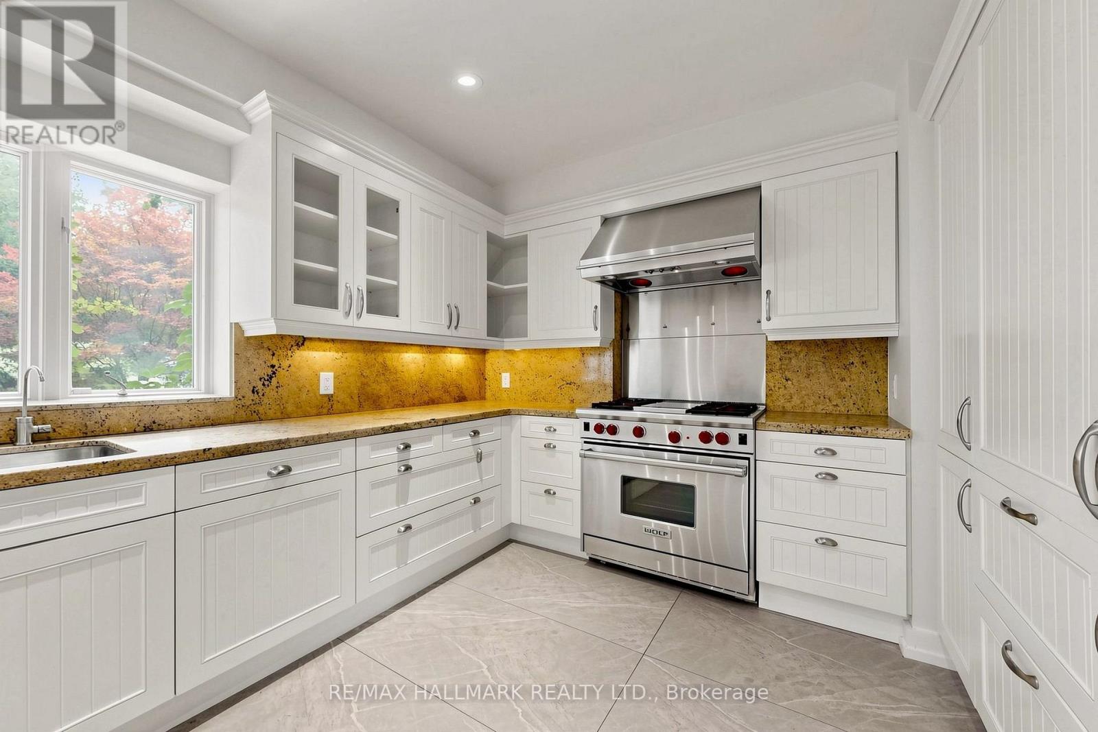 40 Donino Avenue, Toronto, Ontario  M4N 2W7 - Photo 17 - C13729252