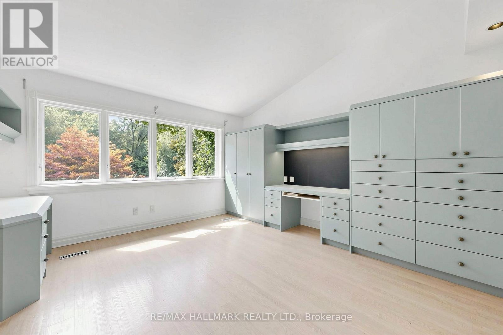 40 Donino Avenue, Toronto, Ontario  M4N 2W7 - Photo 31 - C13729252