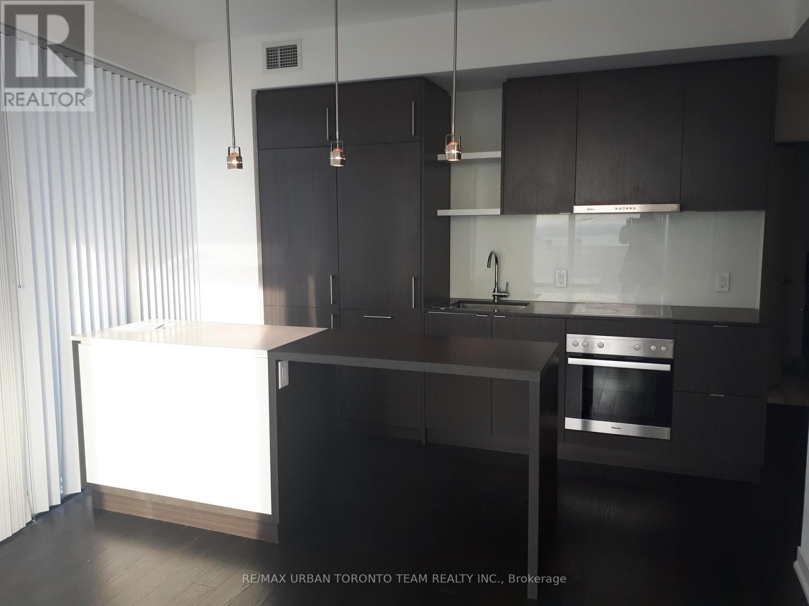 5502 - 100 Harbour Street, Toronto, Ontario  M5J 0B5 - Photo 4 - C13729254