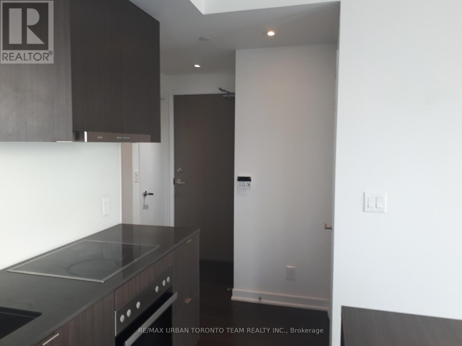 5502 - 100 Harbour Street, Toronto, Ontario  M5J 0B5 - Photo 5 - C13729254
