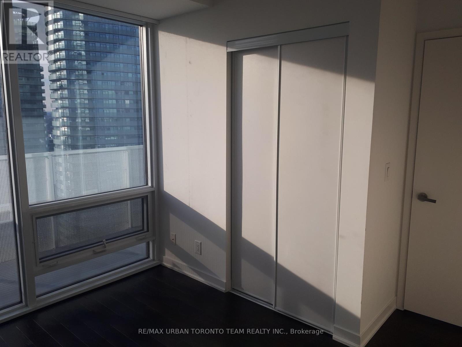 5502 - 100 Harbour Street, Toronto, Ontario  M5J 0B5 - Photo 7 - C13729254