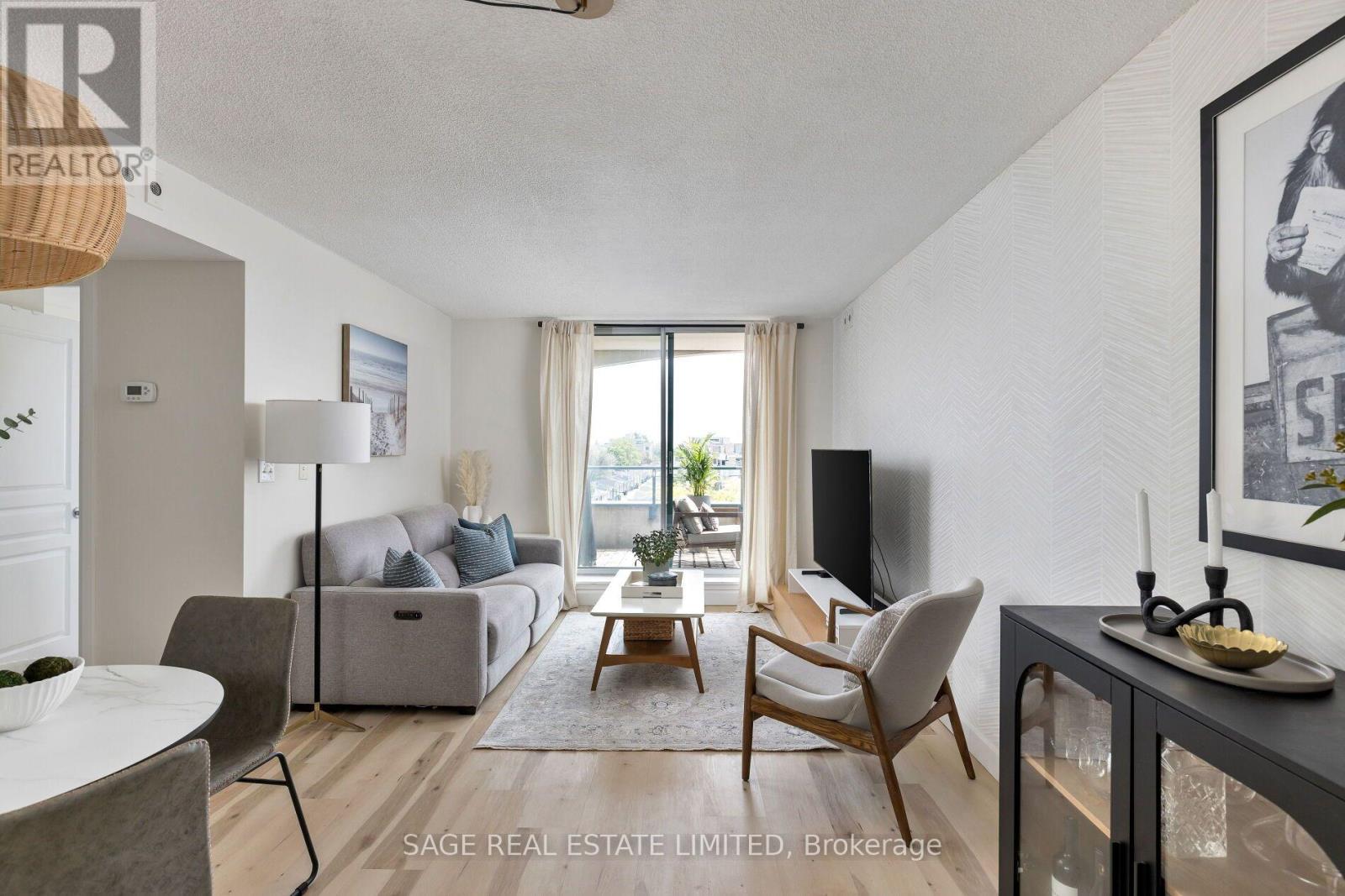 401 - 1765 Queen Street E, Toronto, Ontario  M4L 3Z2 - Photo 4 - E13729270