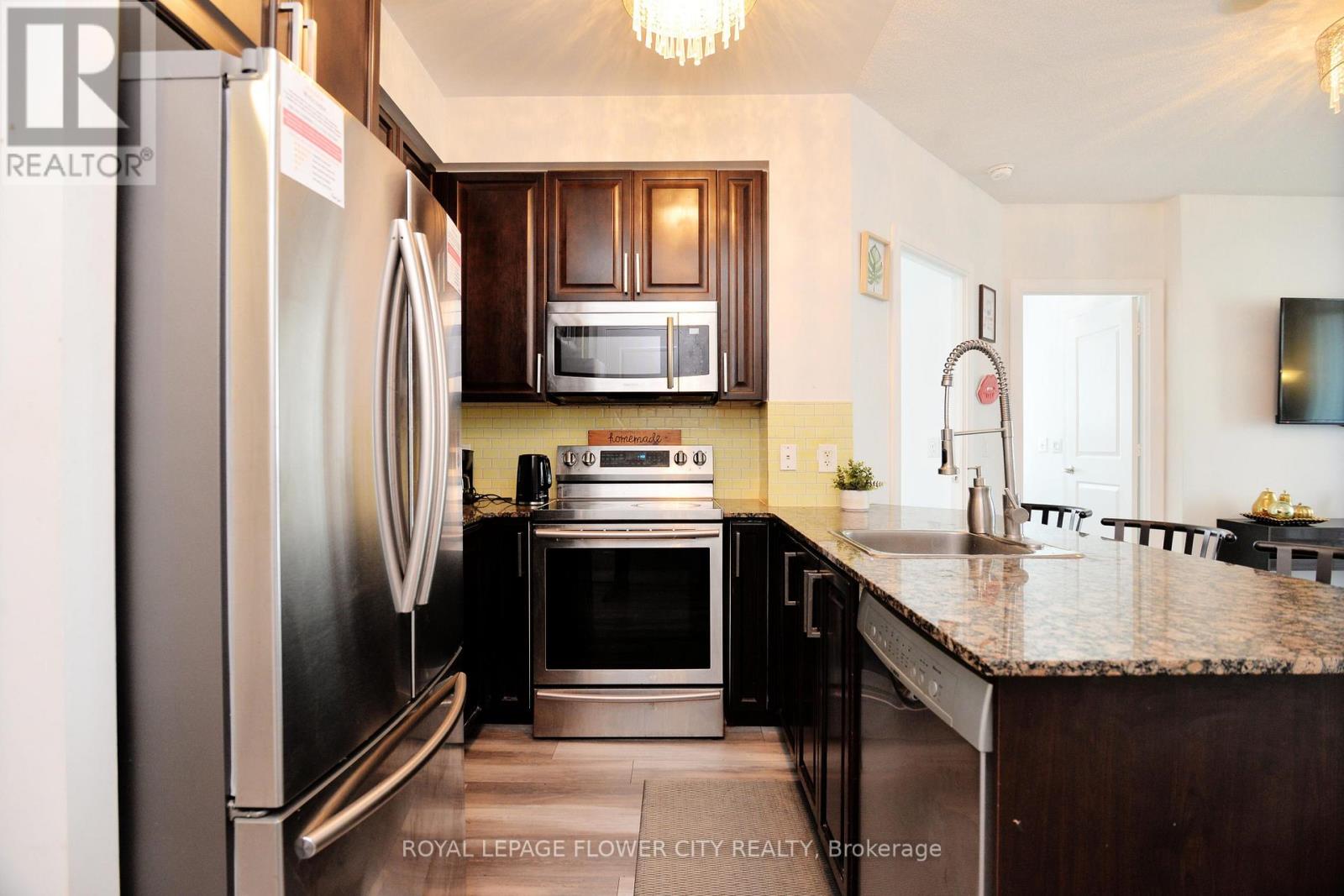 1902 - 330 Burnhamthorpe Road W, Mississauga, Ontario  L5B 0E1 - Photo 14 - W13729280