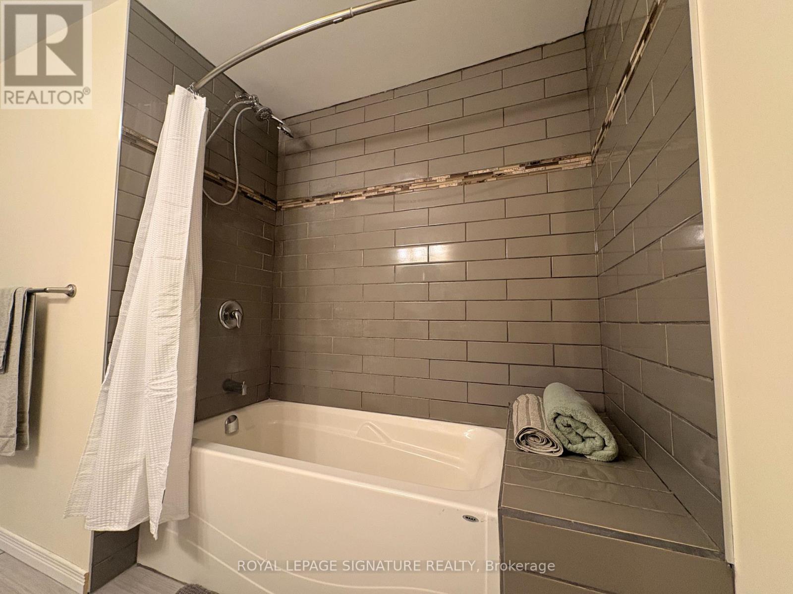 63 Quigley Street, Essa, Ontario  L0M 1B6 - Photo 34 - N13710190