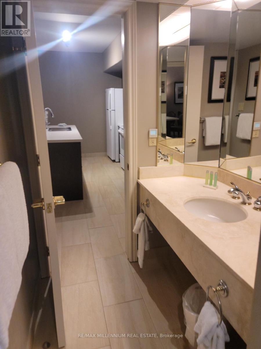 2442-43 - 90 Highland Drive, Oro-Medonte, Ontario  L0L 2L0 - Photo 22 - S13729284