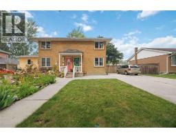 298 ELSFIELD CRESCENT, Sarnia, Ontario