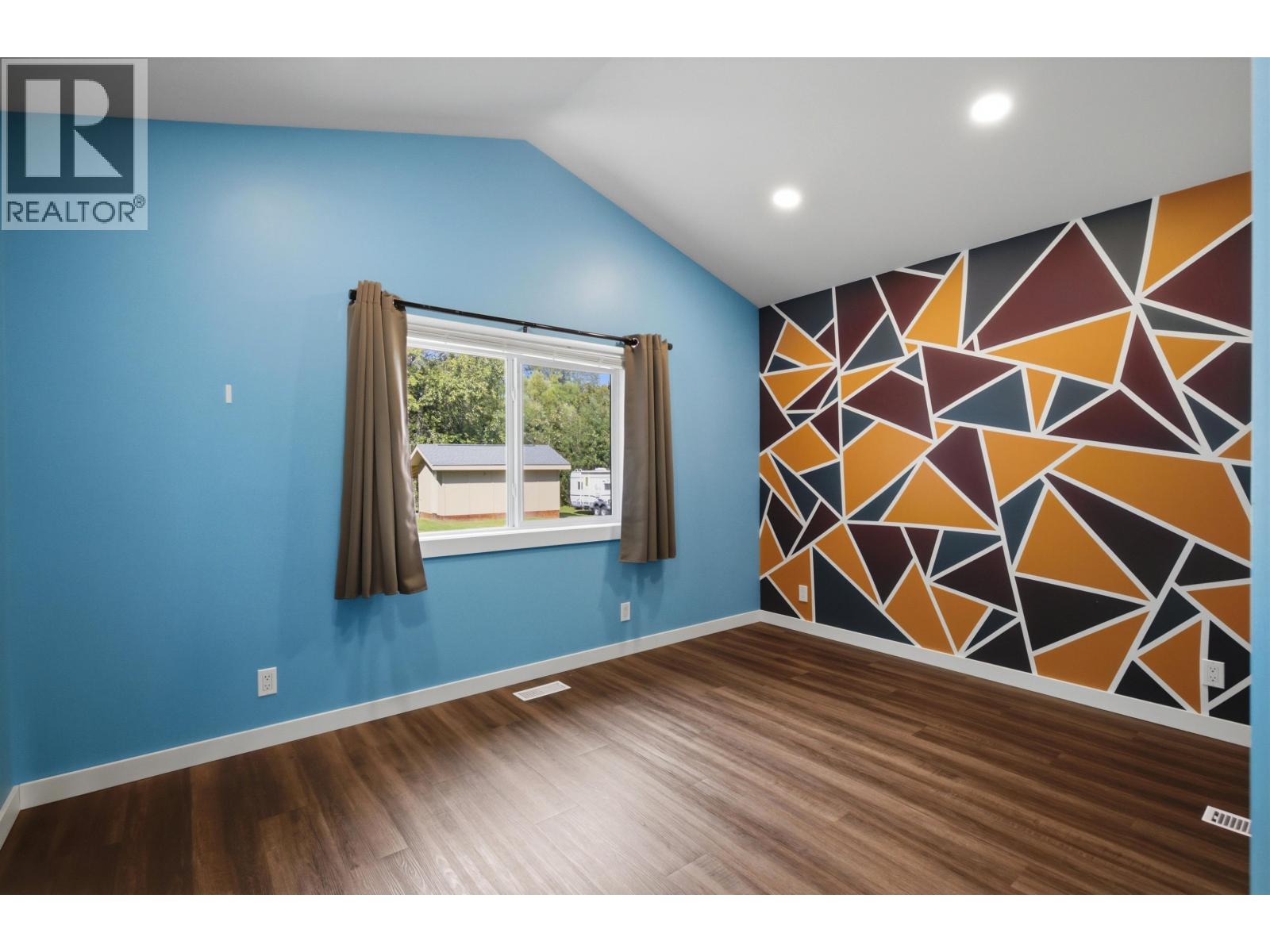 2102 Quartz Road, Quesnel, British Columbia  V2J 4N7 - Photo 15 - R3159968
