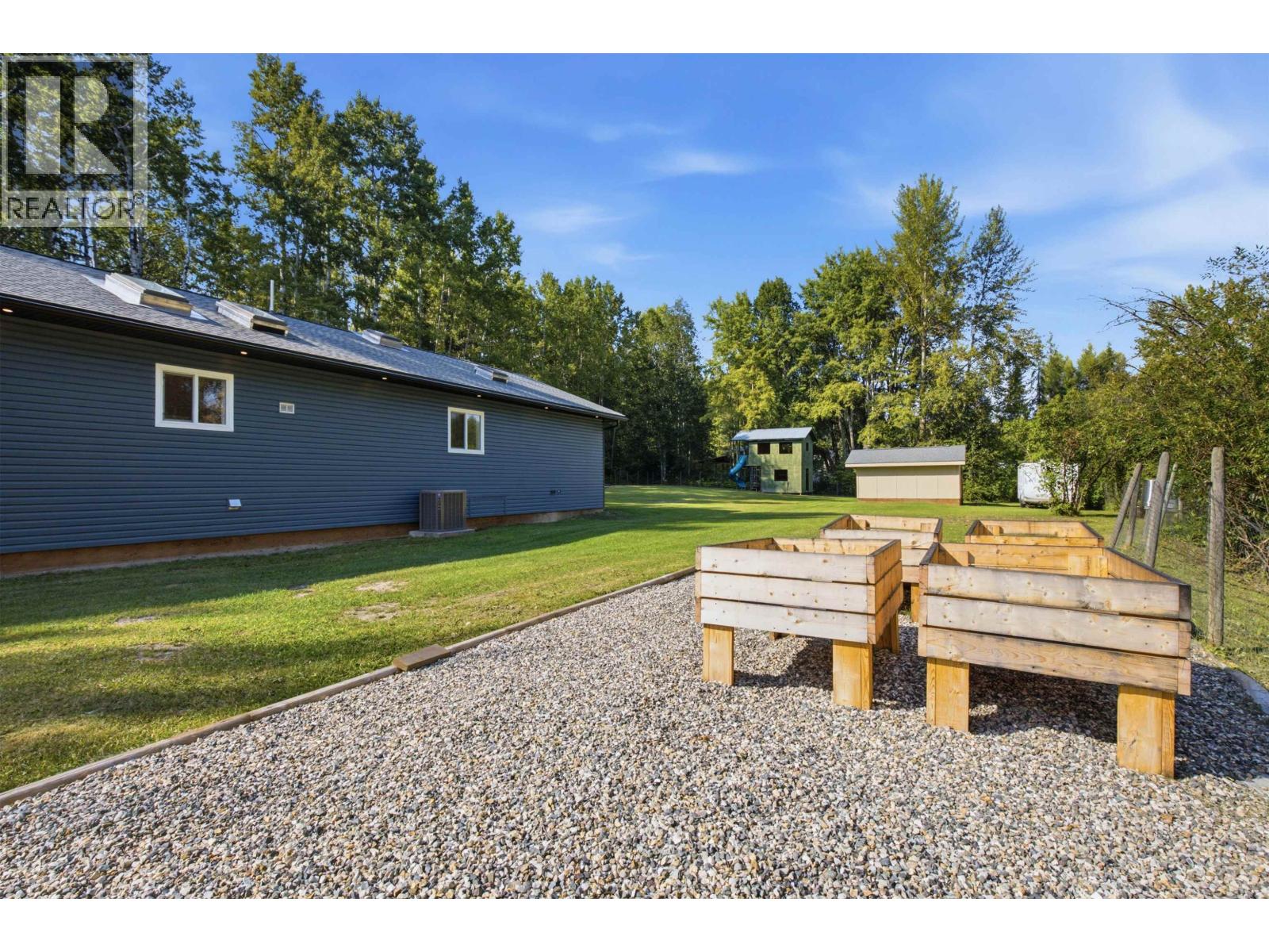 2102 Quartz Road, Quesnel, British Columbia  V2J 4N7 - Photo 21 - R3159968