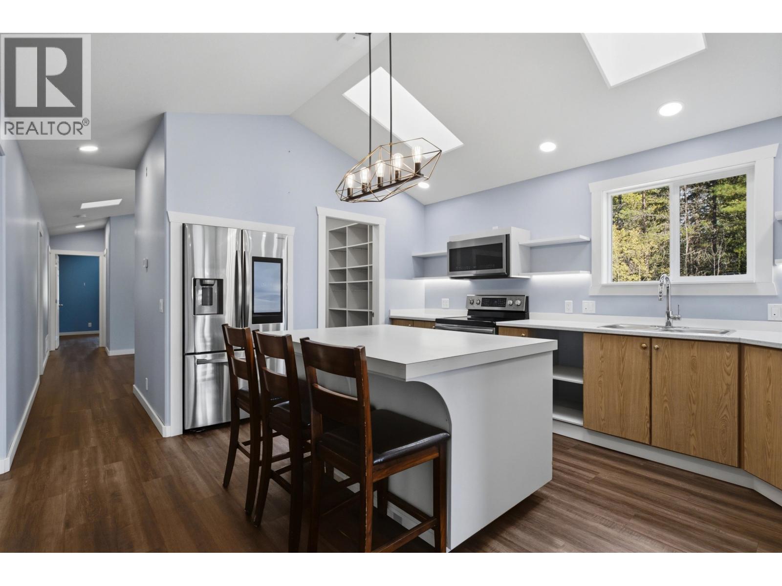2102 Quartz Road, Quesnel, British Columbia  V2J 4N7 - Photo 6 - R3159968