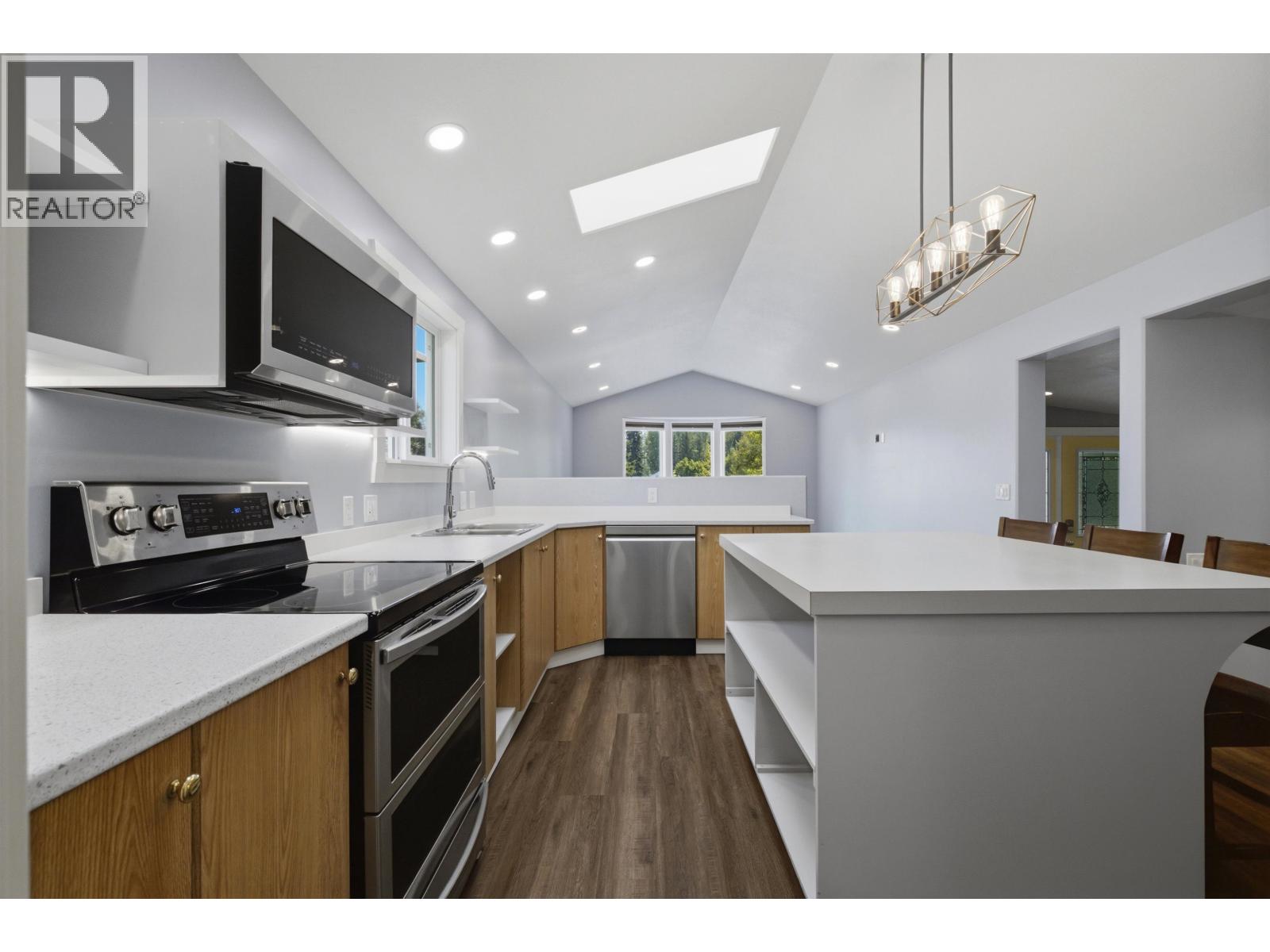 2102 Quartz Road, Quesnel, British Columbia  V2J 4N7 - Photo 7 - R3159968