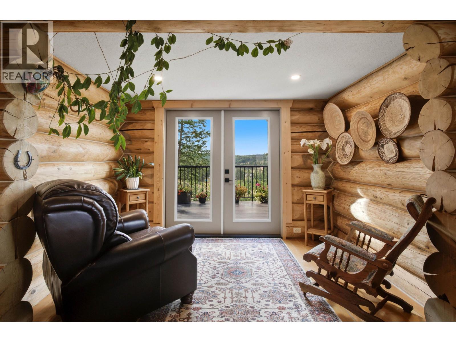 2635 Basaraba Road, Williams Lake, British Columbia  V2G 4W2 - Photo 6 - R3160147