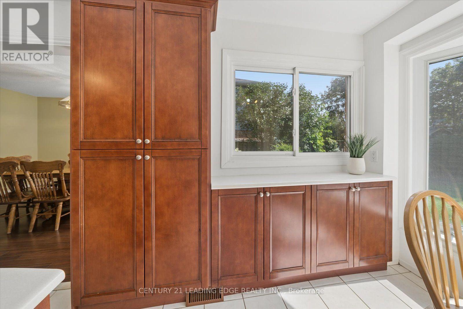 3074 Tours Road, Mississauga, Ontario  L5N 3J2 - Photo 20 - W13729310