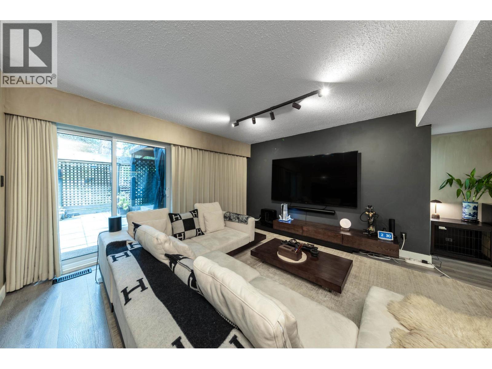 116 11491 7th Avenue, Richmond, British Columbia  V7E 4J5 - Photo 11 - R3160101