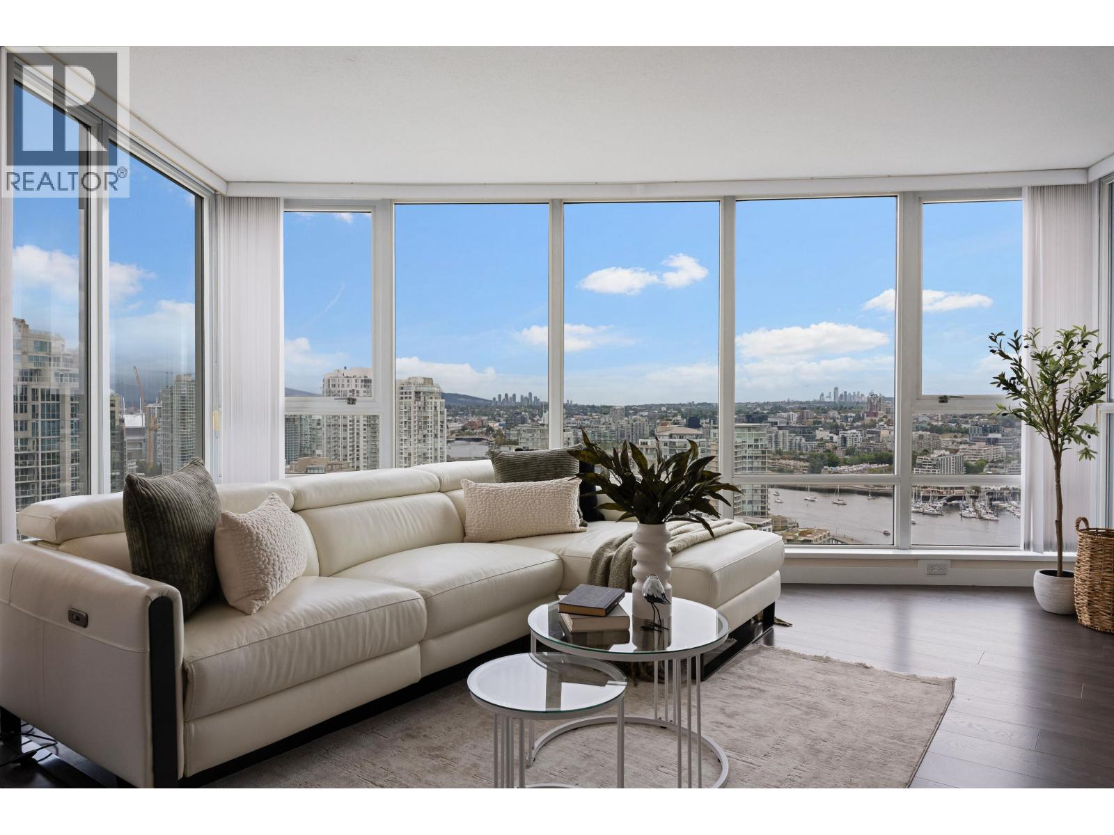 3007 1408 Strathmore Mews, Vancouver, British Columbia  V6Z 3A9 - Photo 2 - R3160112