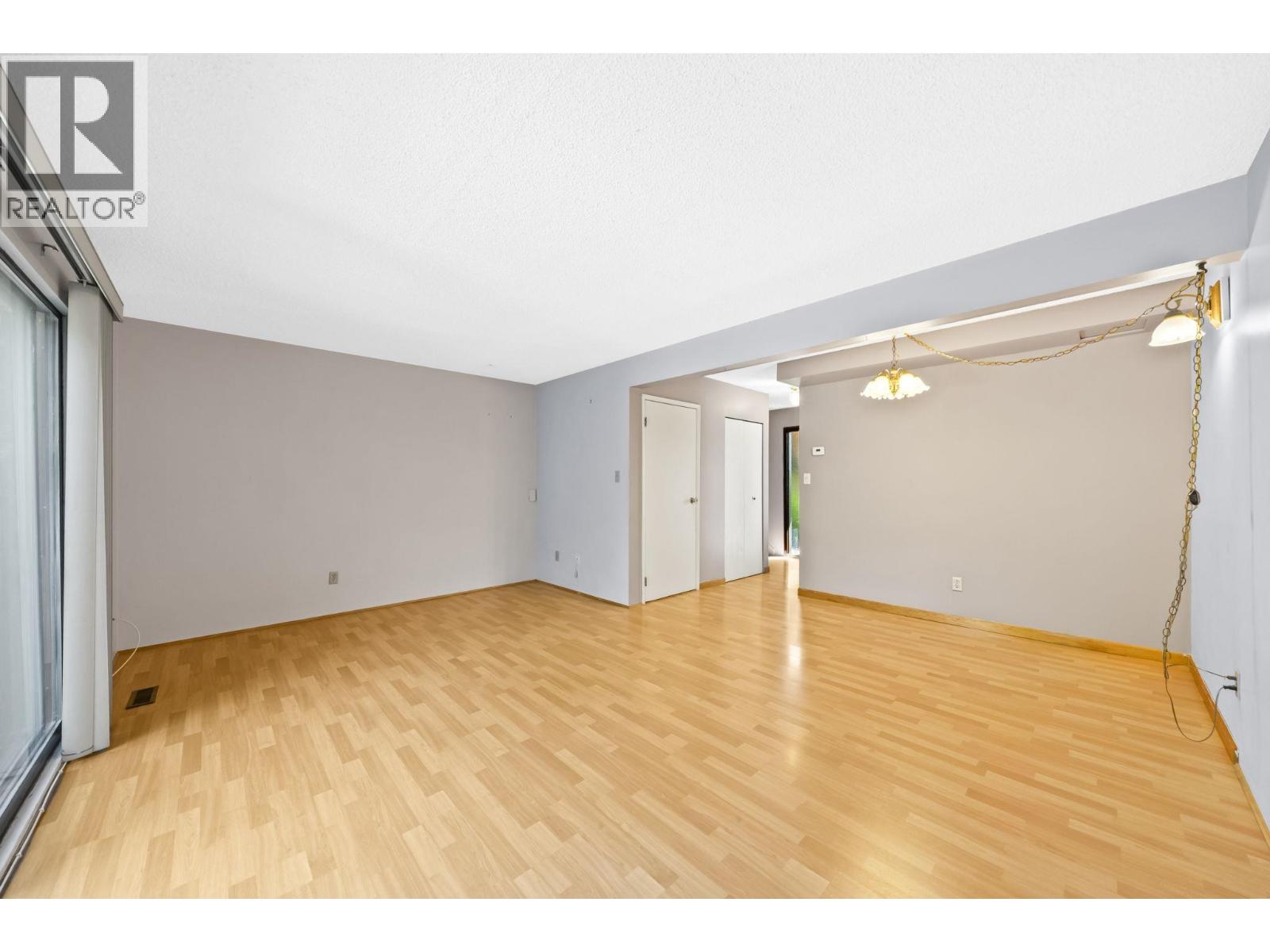 24 2880 Dacre Avenue, Coquitlam, British Columbia  V3C 4H6 - Photo 10 - R3160121