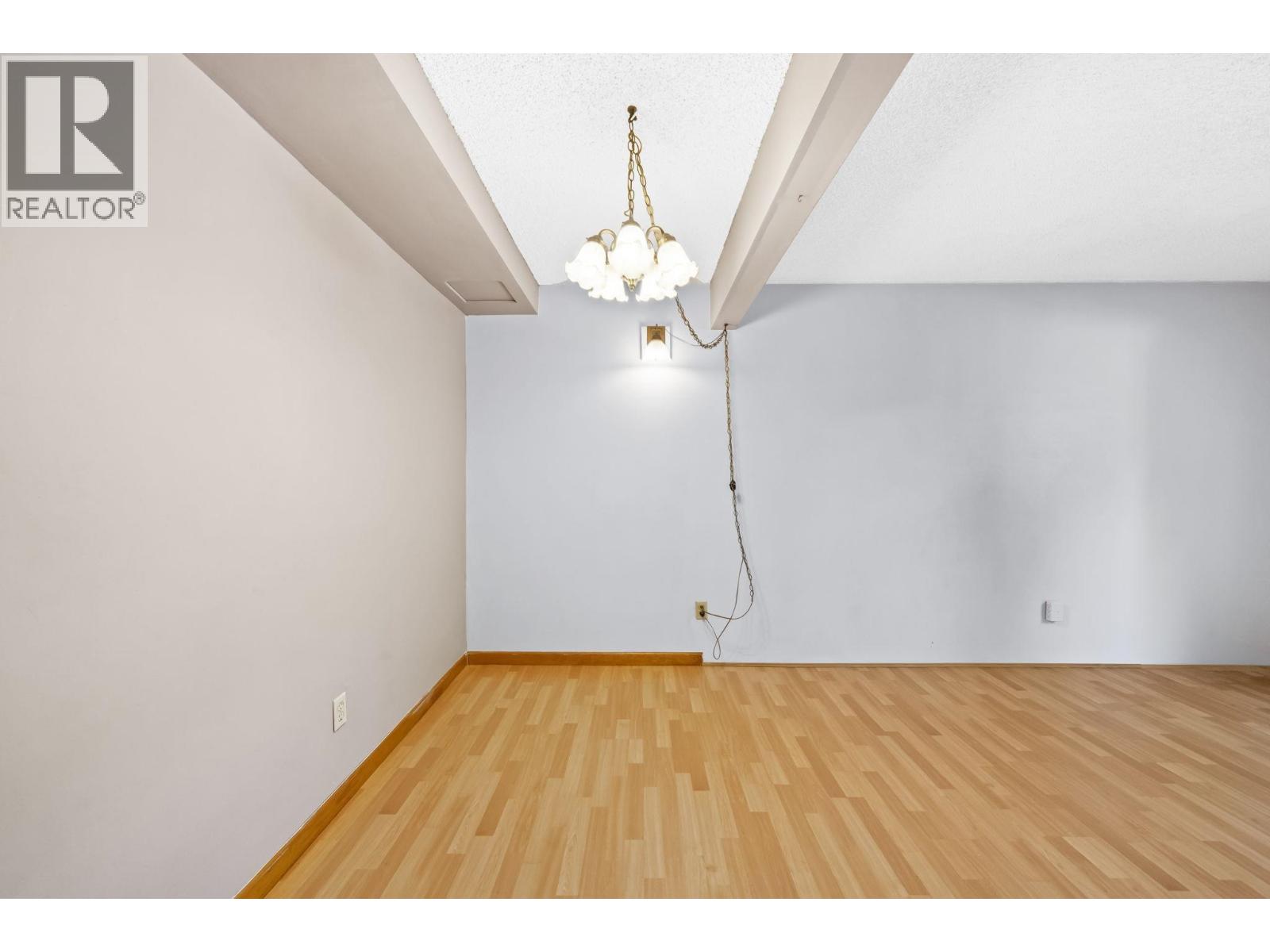 24 2880 Dacre Avenue, Coquitlam, British Columbia  V3C 4H6 - Photo 11 - R3160121