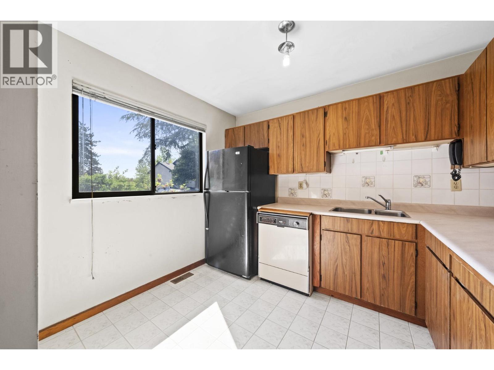 24 2880 Dacre Avenue, Coquitlam, British Columbia  V3C 4H6 - Photo 5 - R3160121