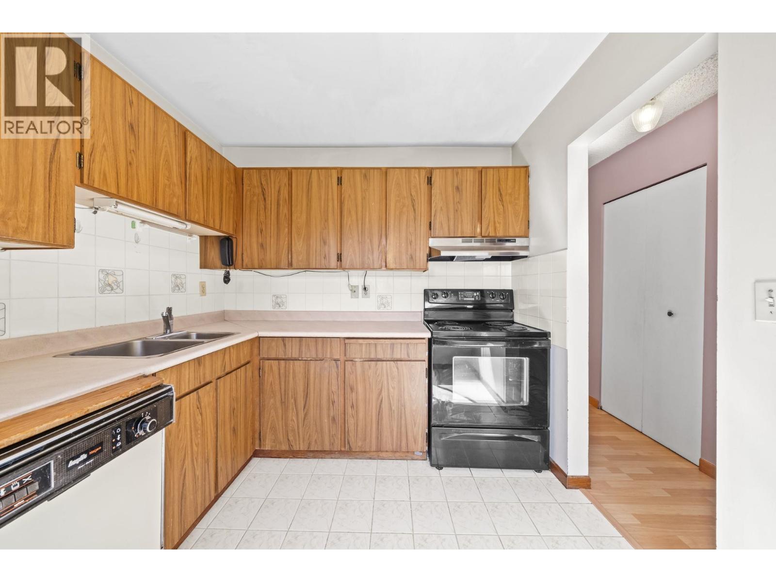 24 2880 Dacre Avenue, Coquitlam, British Columbia  V3C 4H6 - Photo 7 - R3160121