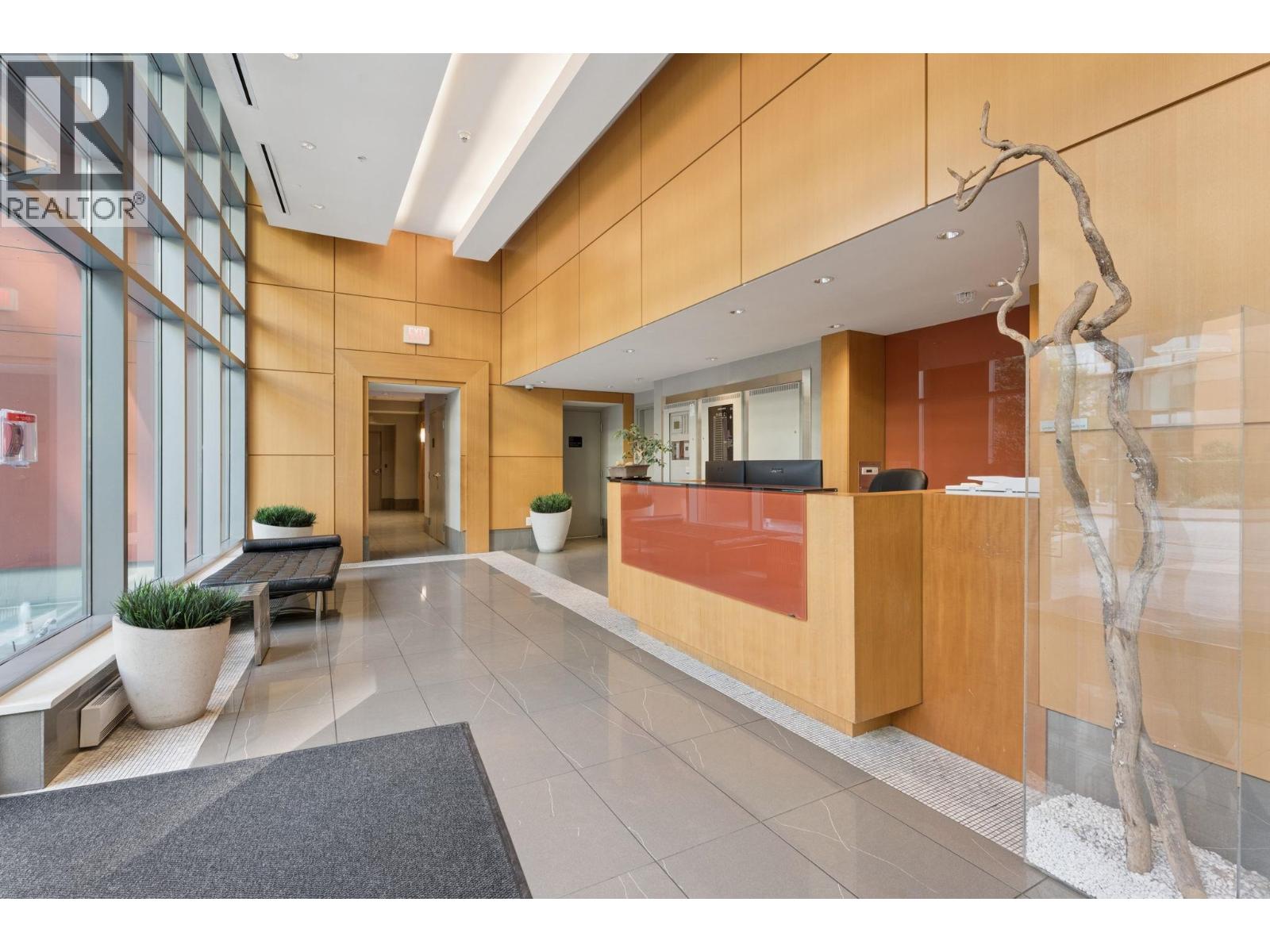 305 8 Smithe Mews, Vancouver, British Columbia  V6B 0A5 - Photo 29 - R3160133