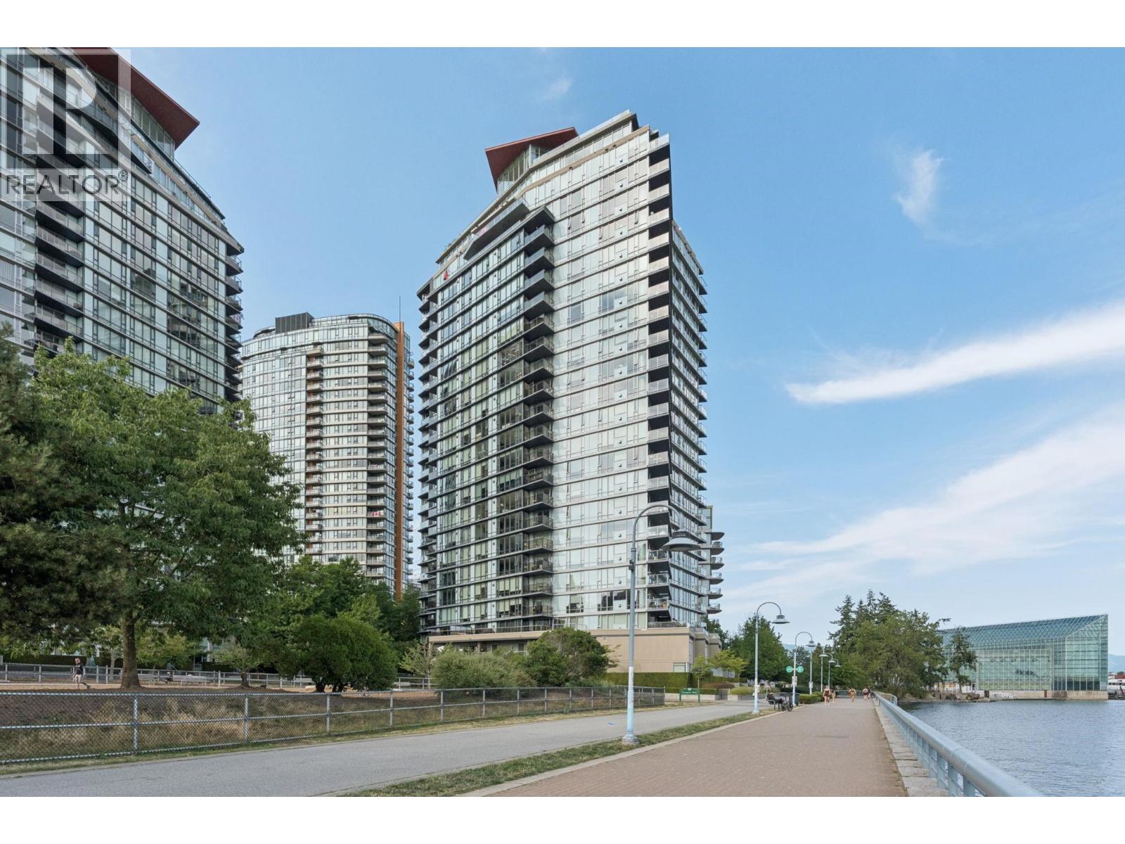 305 8 Smithe Mews, Vancouver, British Columbia  V6B 0A5 - Photo 39 - R3160133