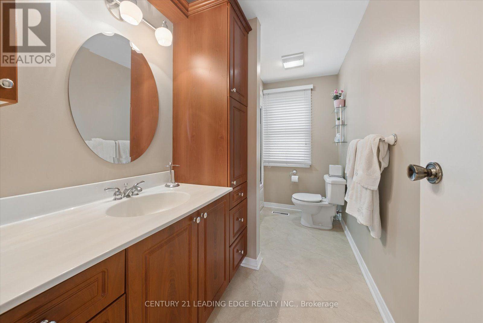 3074 Tours Road, Mississauga, Ontario  L5N 3J2 - Photo 39 - W13729310