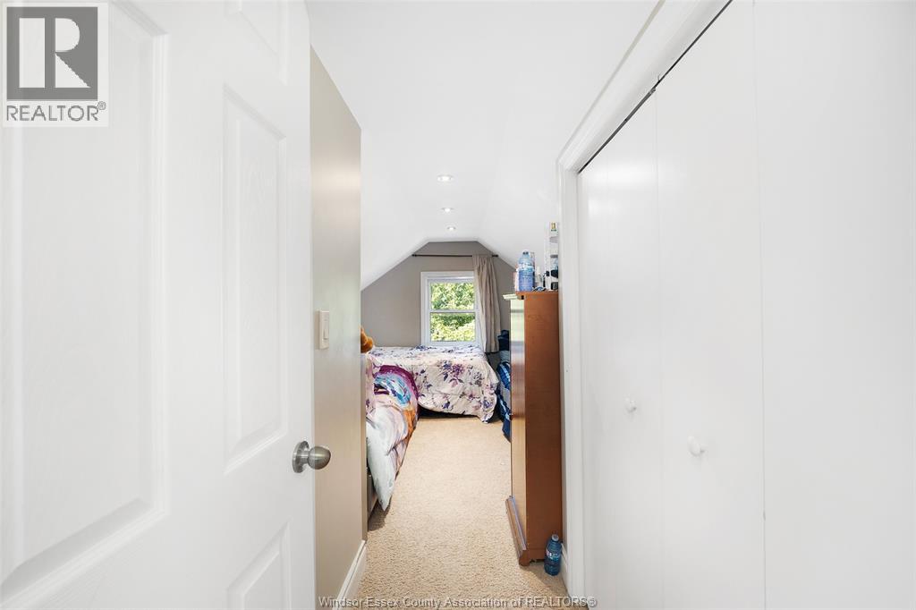 768 Mckay, Windsor, Ontario  N9B 2A1 - Photo 22 - 26021209