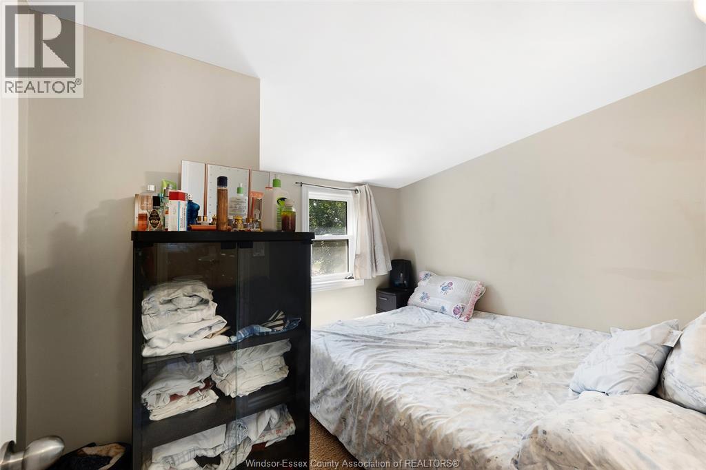 768 Mckay, Windsor, Ontario  N9B 2A1 - Photo 24 - 26021209
